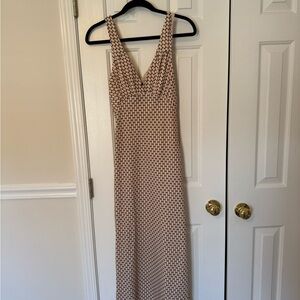 Elegant Geometric Maxi Dress in Cream and Black